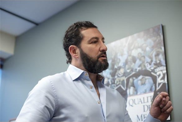 Jonathan Lapid speaking